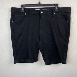 Mossimo Power Stretch Black Jean Shorts Size 16/33 EUC